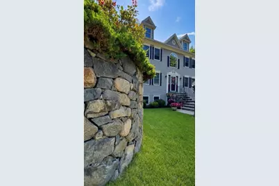 25 Edgehill Road, Swampscott, MA 01907 - Photo 4