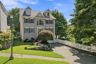 25 Edgehill Rd, Swampscott, MA 01907 - Photo 2