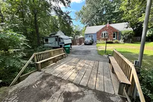 1635 Providence Rd, Northbridge, MA 01534 - Photo 2