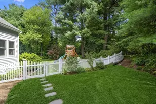 25 Clearwater Dr, Westwood, MA 02090 - Photo 36