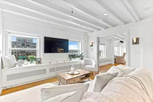 33 Commercial Wharf E, Boston, MA 02110 - Photo 1