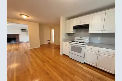 18 Dunstan St #1, Newton, MA 02465 - Photo 10