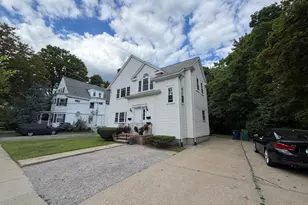 18 Dunstan St, Newton, MA 02465 - Photo 26