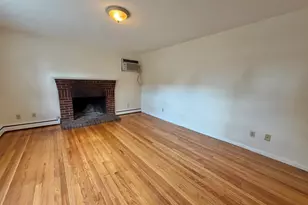 18 Dunstan St, Newton, MA 02465 - Photo 2