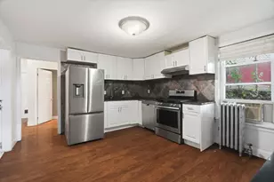10 Fremont St, Everett, MA 02149 - Photo 2