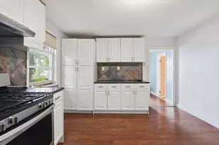 10 Fremont St, Everett, MA 02149 - Photo 4