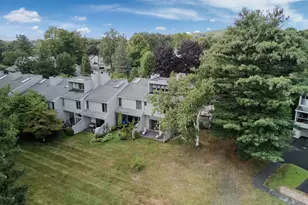 29 Mill Pond, North Andover, MA 01845 - Photo 26