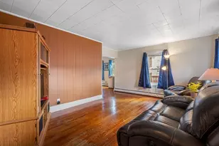 25 Greenwood St, Worcester, MA 01607 - Photo 8