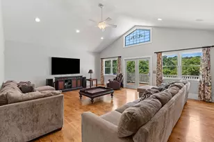 55 Crescent St, Bridgewater, MA 02324 - Photo 8