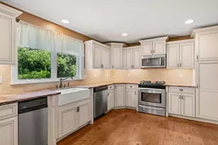 55 Crescent St, Bridgewater, MA 02324 - Photo 14