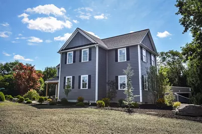 147 Highland St, Berlin, MA 01503 - Photo 4