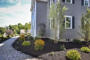 147 Highland St, Berlin, MA 01503 - Photo 4