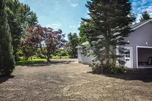 147 Highland St, Berlin, MA 01503 - Photo 6