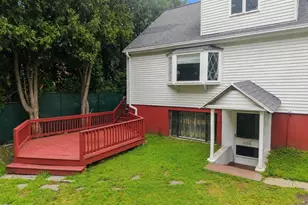 26 Beulah St, Framingham, MA 01701 - Photo 30