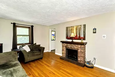 23 Beyer Dr, Easthampton, MA 01027 - Photo 6