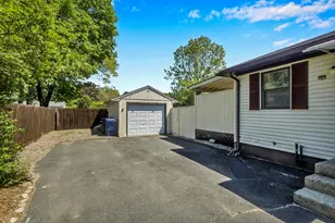 23 Beyer Dr, Easthampton, MA 01027 - Photo 22