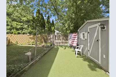 10 Azalea Cir, Dedham, MA 02026 - Photo 32