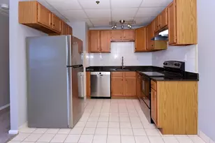 64 Foster St, Peabody, MA 01960 - Photo 8