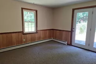 178 Cross St, Boylston, MA 01505 - Photo 8
