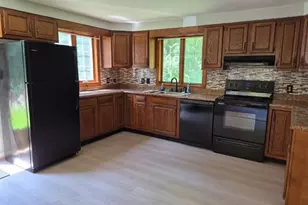 178 Cross St, Boylston, MA 01505 - Photo 4