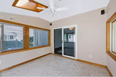 64 Locust St, Danvers, MA 01923 - Photo 8
