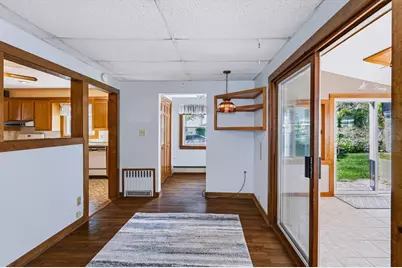 64 Locust St, Danvers, MA 01923 - Photo 6