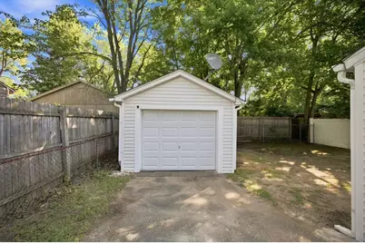15 Alice St, Springfield, MA 01109 - Photo 22