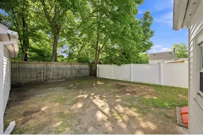 15 Alice St, Springfield, MA 01109 - Photo 18