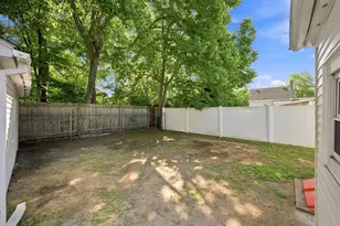 15 Alice St, Springfield, MA 01109 - Photo 18