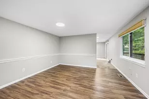 72 E Bluff Rd, Ashland, MA 01721 - Photo 8
