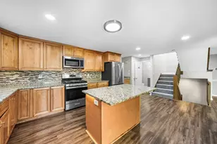 72 E Bluff Rd, Ashland, MA 01721 - Photo 14