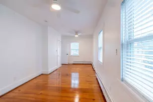 11 Pearl St, Salem, MA 01970 - Photo 12