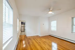 11 Pearl St, Salem, MA 01970 - Photo 10