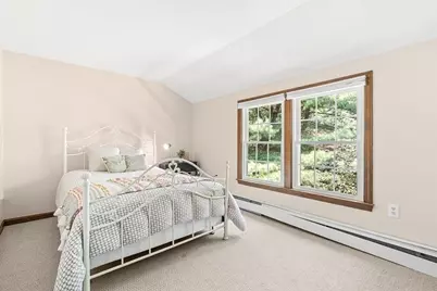 84 Derby St, Dracut, MA 01826 - Photo 18