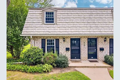 16 Corey Colonial #16, Agawam, MA 01001 - Photo 1