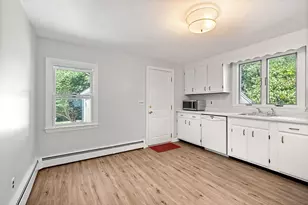 31 Homestead Cir, Hamilton, MA 01982 - Photo 8