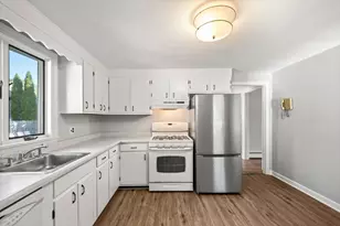 31 Homestead Cir, Hamilton, MA 01982 - Photo 4