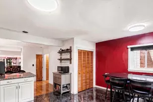 17 Cobb St, Medford, MA 02155 - Photo 6