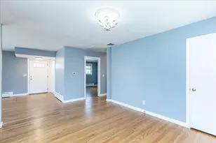 98 Pleasant View St, Methuen, MA 01844 - Photo 10