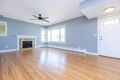 98 Pleasant View St, Methuen, MA 01844 - Photo 4
