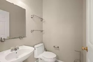 9 Nirvana Dr, Saugus, MA 01609 - Photo 10