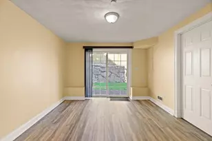 9 Nirvana Dr, Saugus, MA 01609 - Photo 22