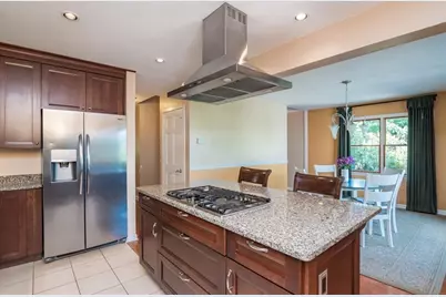 97 Crossbrook Ave, Amherst, MA 01002 - Photo 8