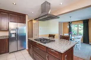 97 Crossbrook Ave, Amherst, MA 01002 - Photo 8