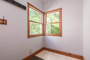 97 Crossbrook Ave, Amherst, MA 01002 - Photo 6