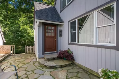 97 Crossbrook Ave, Amherst, MA 01002 - Photo 2
