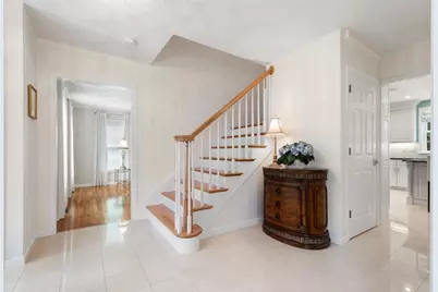 21 Partridge Lane, Wakefield, MA 01880 - Photo 4