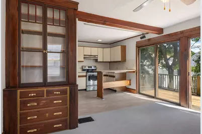 10 Revere St, Malden, MA 02148 - Photo 8