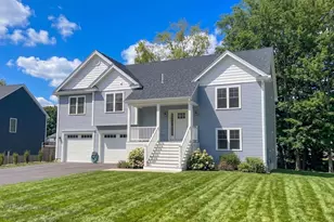 18 Bowker St, Worcester, MA 01604 - Photo 1