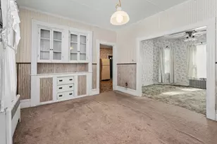 133 Crawford St, Lowell, MA 01854 - Photo 10